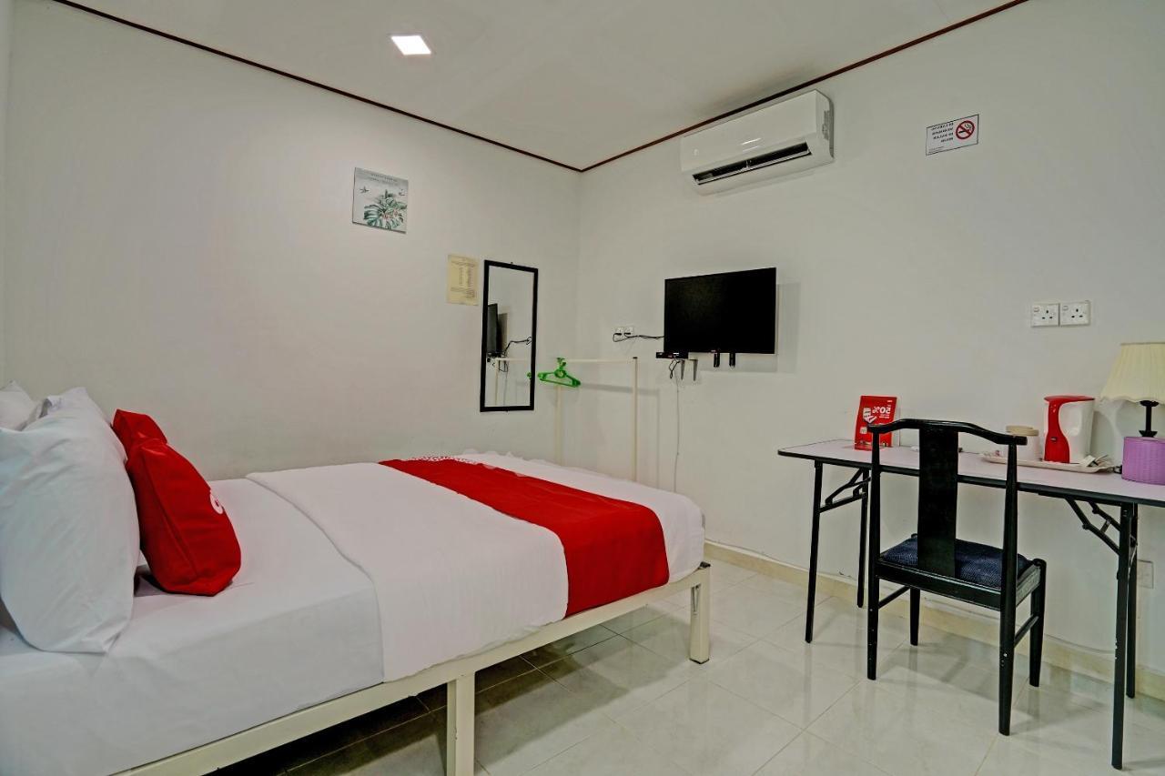 Отель Capital O 90423 Teratai Chalet Kampong Raja Экстерьер фото
